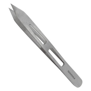 Tweezers