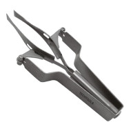 Tweezers