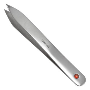 Tweezers
