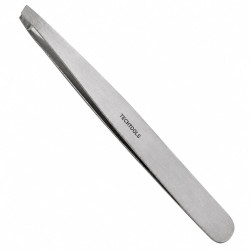 Tweezers