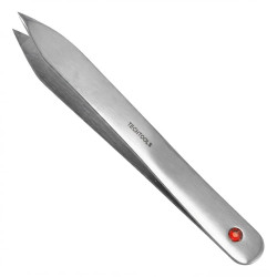 Tweezers
